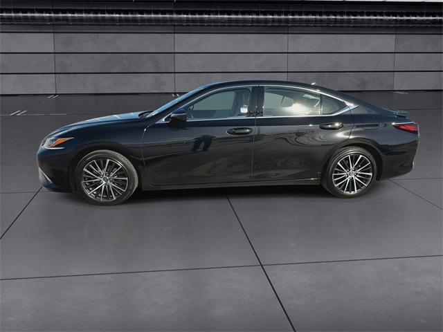 used 2024 Lexus ES 300h car, priced at $39,988