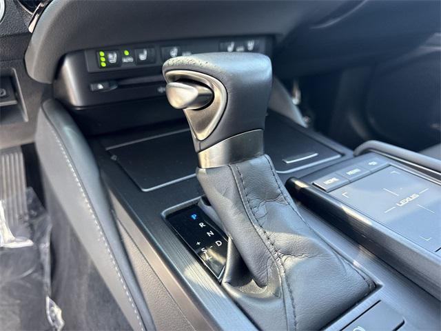used 2022 Lexus ES 350 car, priced at $34,588