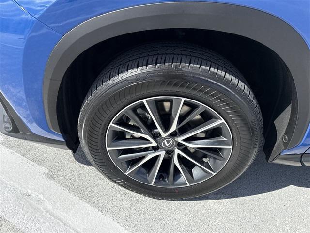 used 2025 Lexus NX 250 car, priced at $39,998