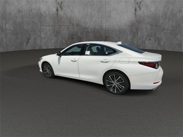 new 2025 Lexus ES 350 car, priced at $45,034