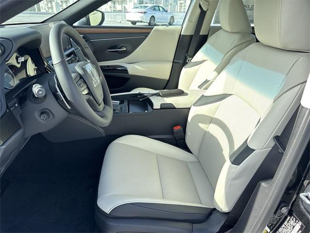 new 2025 Lexus ES 350 car, priced at $49,594