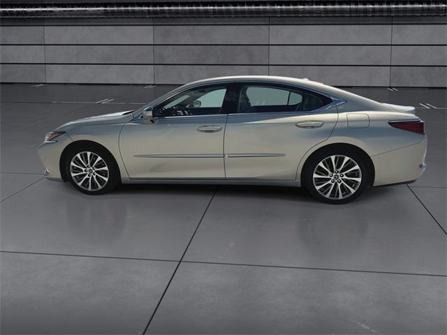 used 2019 Lexus ES 350 car, priced at $31,588