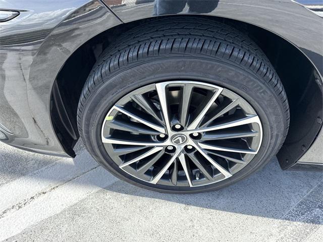 new 2025 Lexus ES 350 car, priced at $49,594