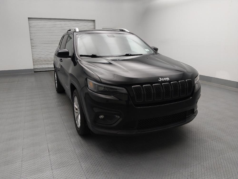 used 2019 Jeep Cherokee car, priced at $21,095