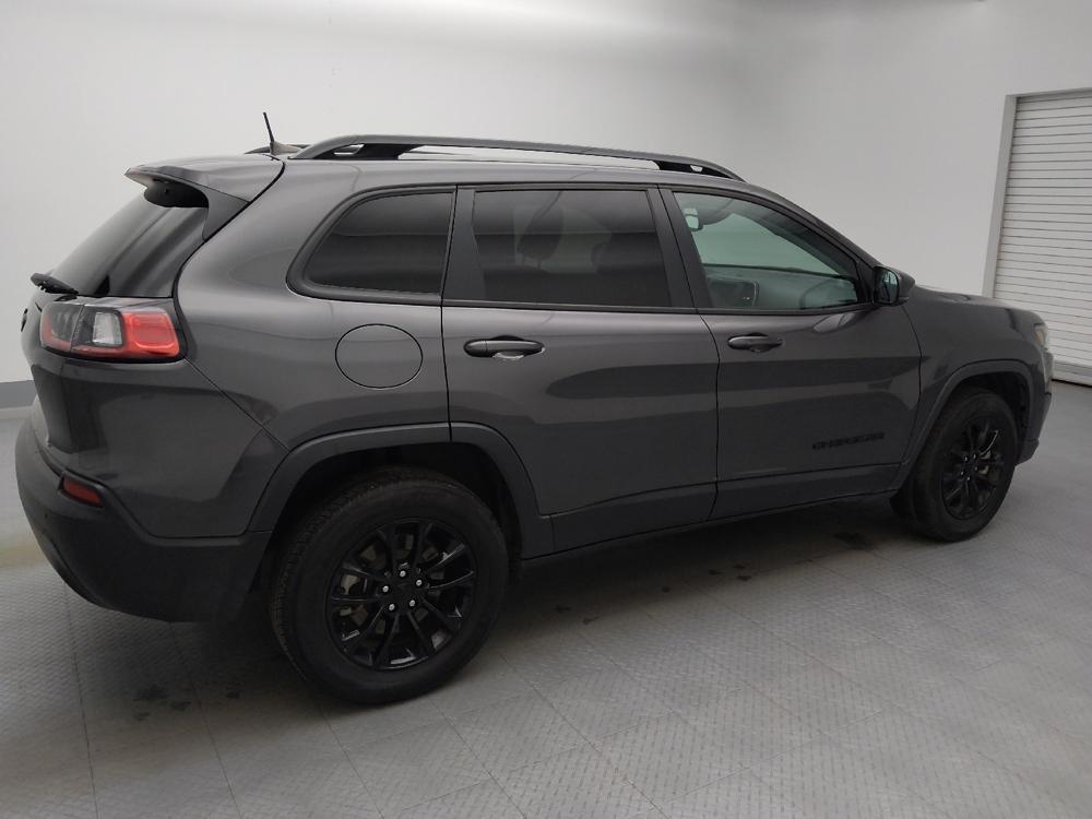 used 2023 Jeep Cherokee car, priced at $25,495