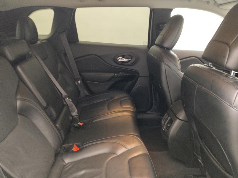 used 2023 Jeep Cherokee car, priced at $25,495