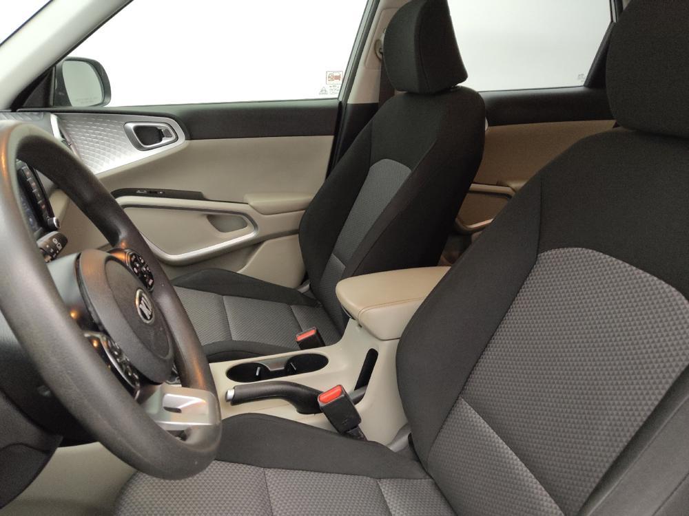 used 2021 Kia Soul car, priced at $18,095