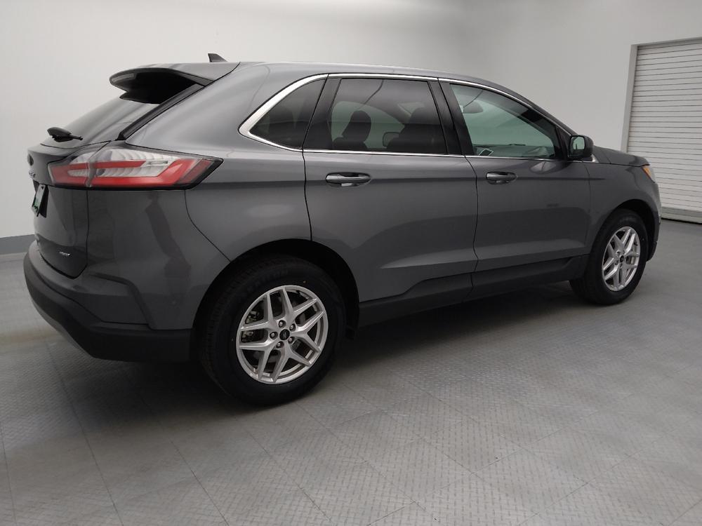 used 2024 Ford Edge car, priced at $27,895
