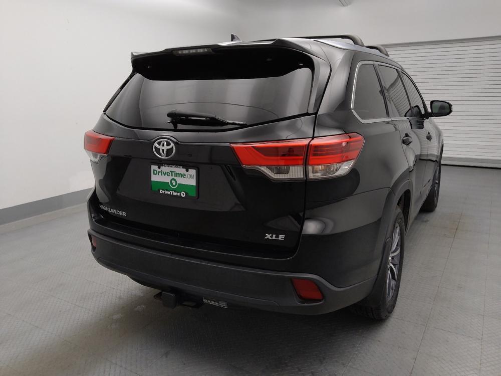 used 2017 Toyota Highlander car, priced at $25,895