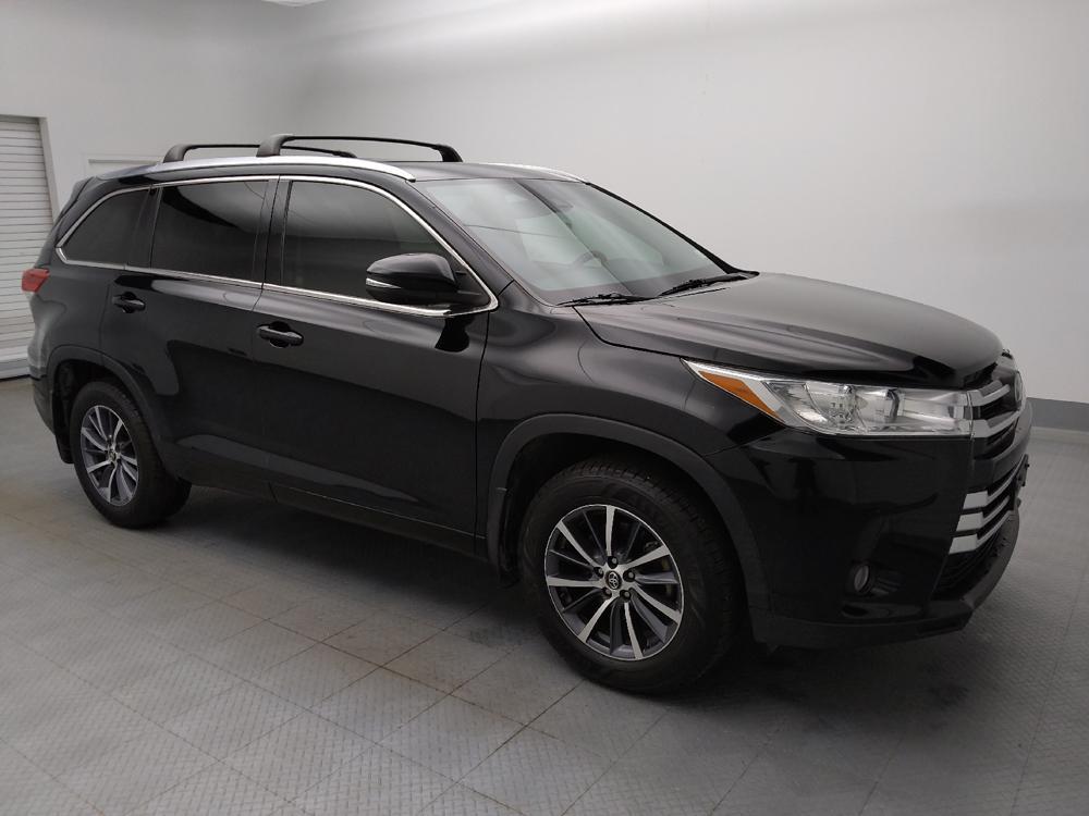 used 2017 Toyota Highlander car, priced at $25,895