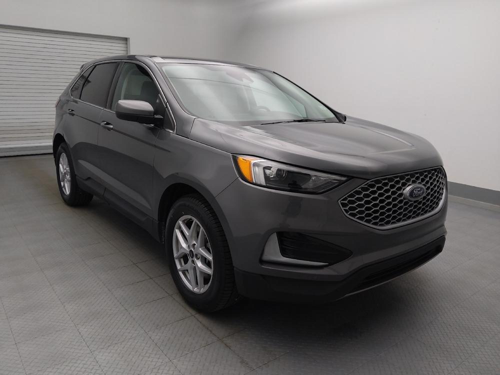 used 2024 Ford Edge car, priced at $24,795