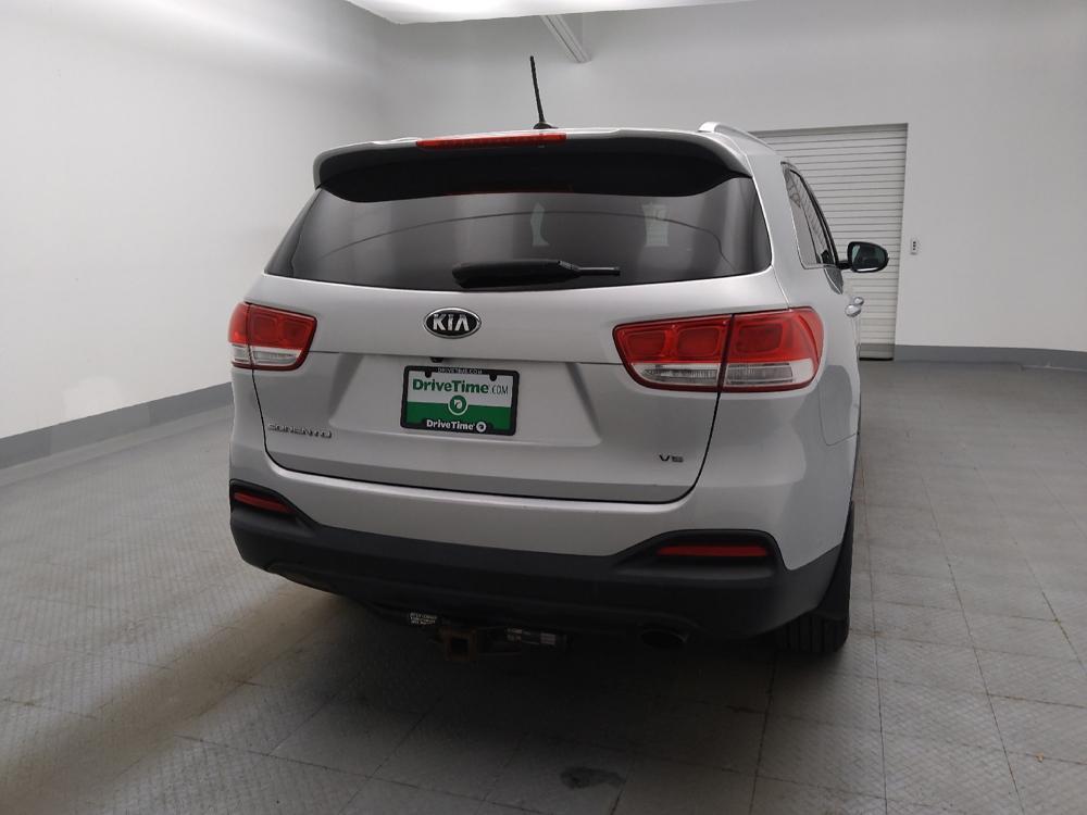 used 2016 Kia Sorento car, priced at $14,995