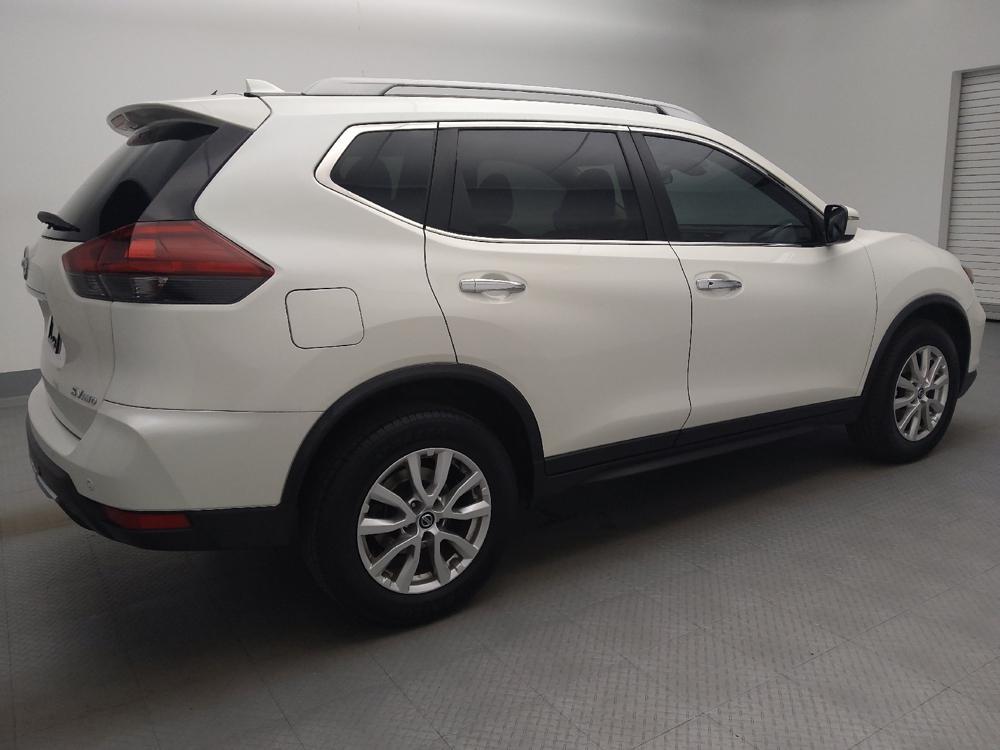 used 2019 Nissan Rogue car, priced at $19,595