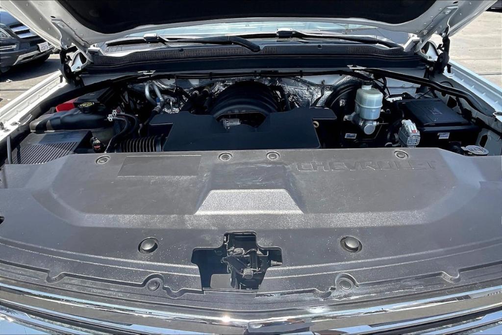 used 2016 Chevrolet Suburban car, priced at $13,795