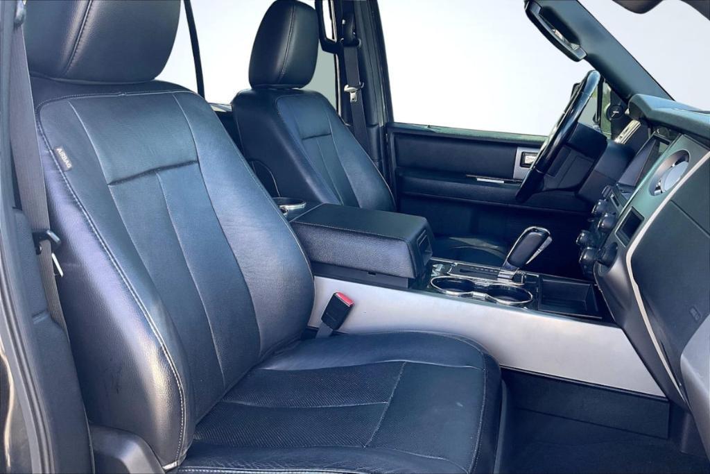 used 2017 Ford Expedition car, priced at $14,695