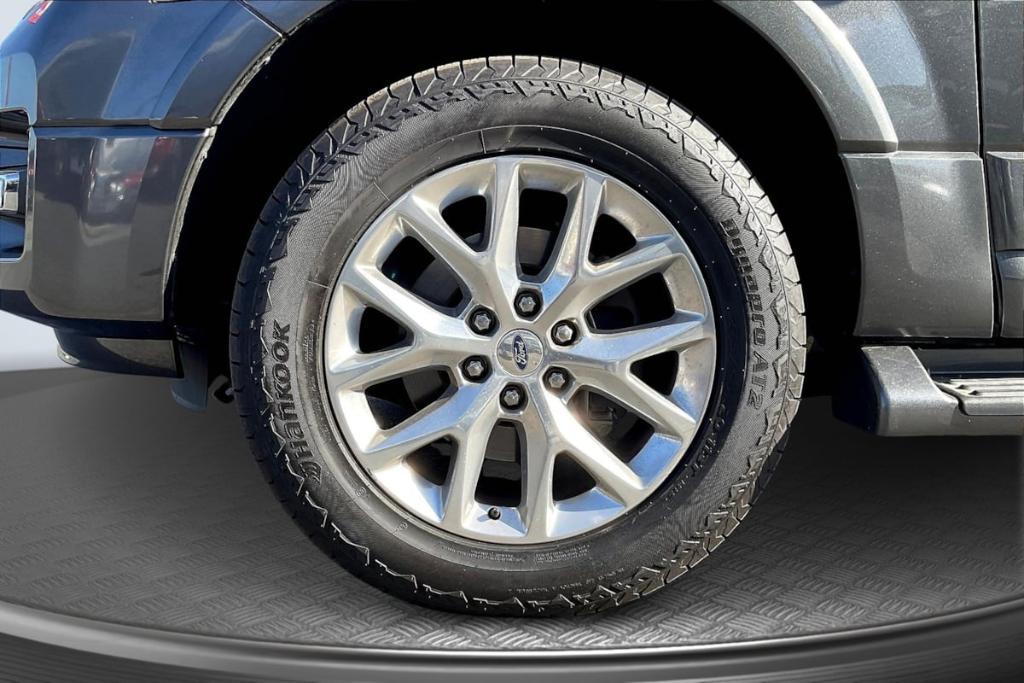 used 2017 Ford Expedition car, priced at $14,695
