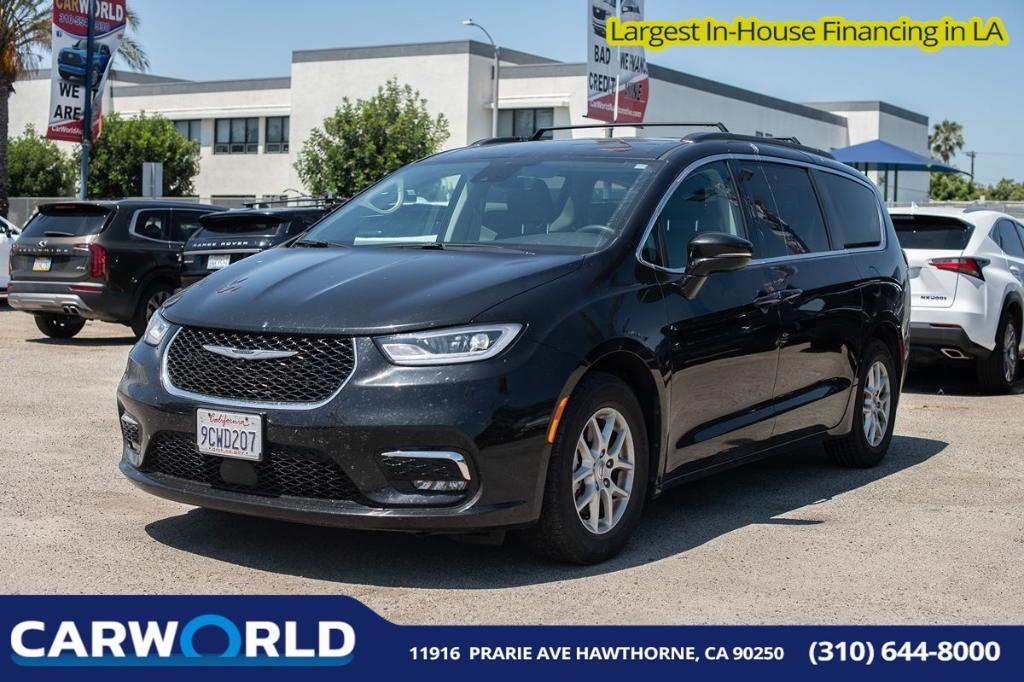 used 2022 Chrysler Pacifica car, priced at $20,885