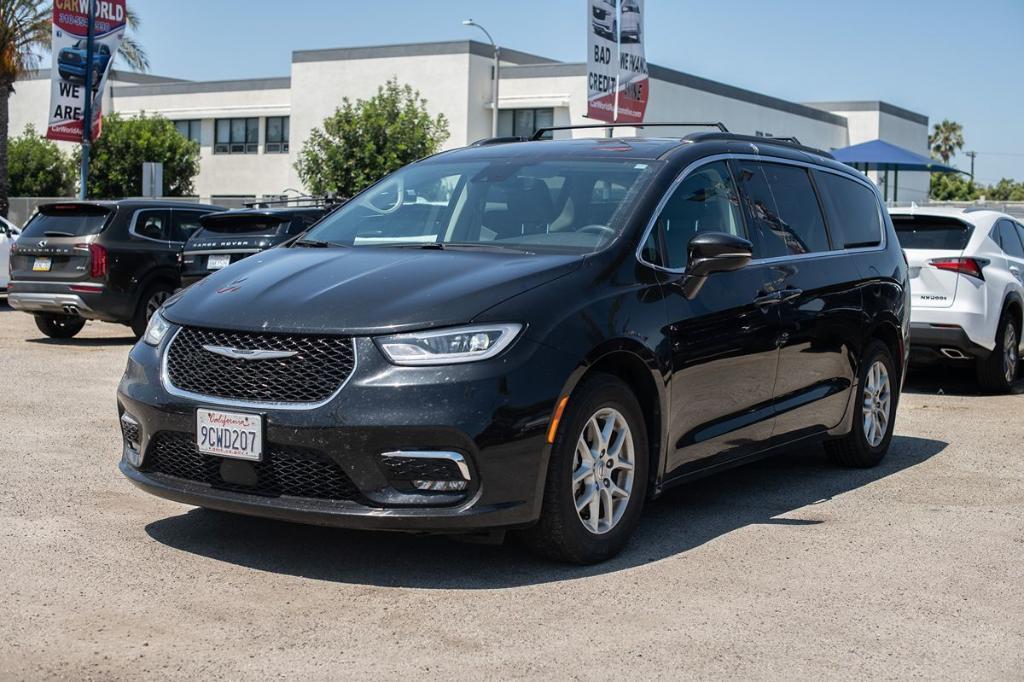 used 2022 Chrysler Pacifica car, priced at $20,715