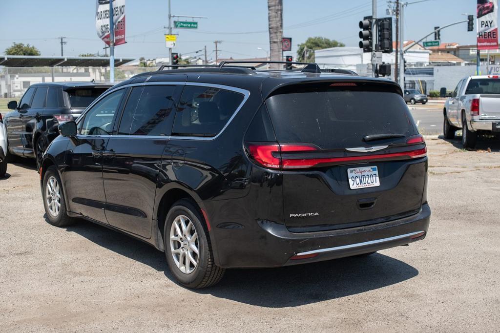 used 2022 Chrysler Pacifica car, priced at $20,715