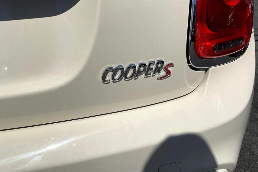 used 2015 MINI Hardtop car, priced at $10,495