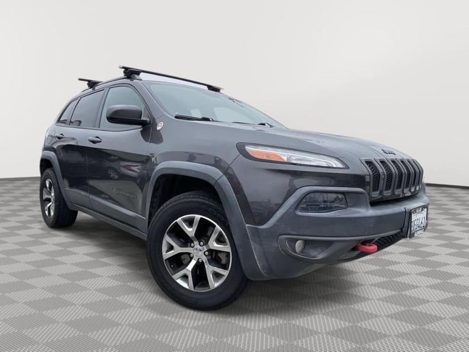 used 2014 Jeep Cherokee car, priced at $10,495