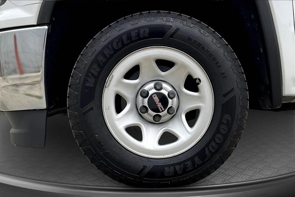 used 2018 GMC Sierra 1500 car, priced at $14,095