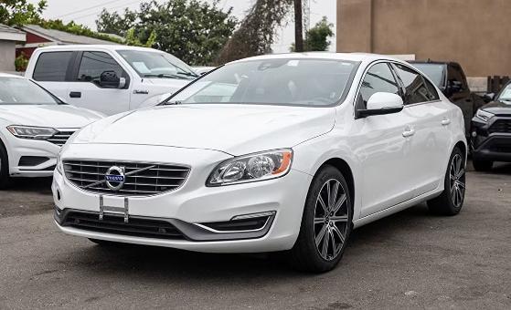 used 2018 Volvo S60 Inscription car, priced at $14,225