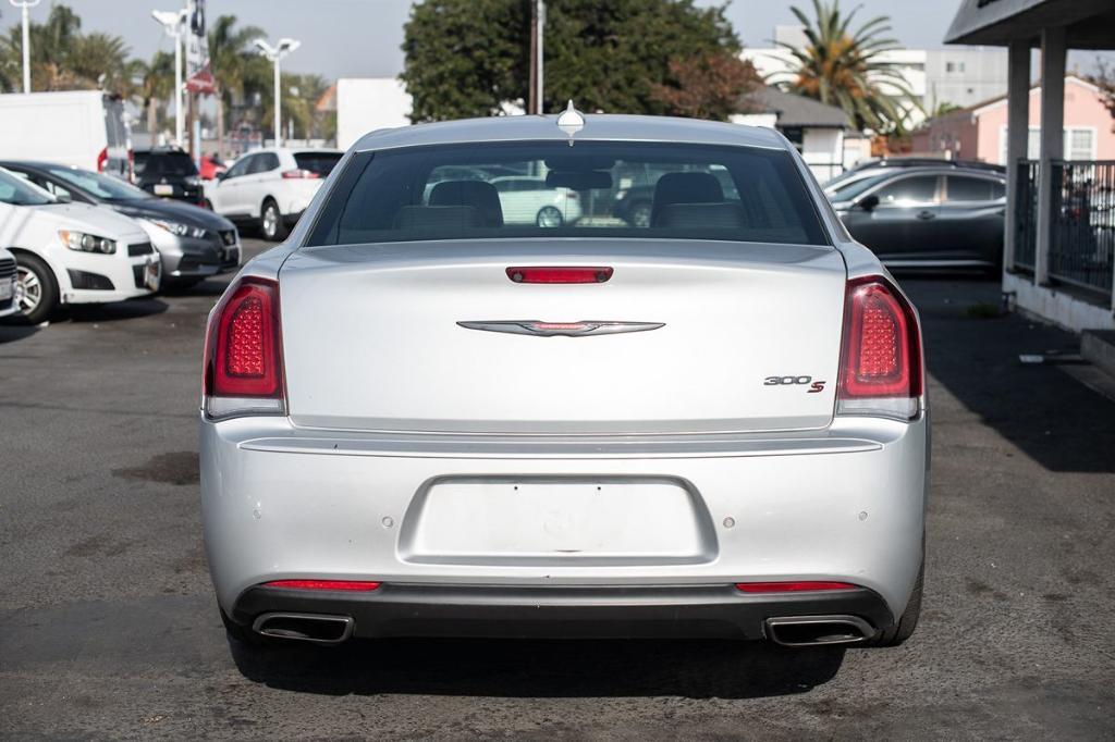 used 2022 Chrysler 300 car, priced at $18,395