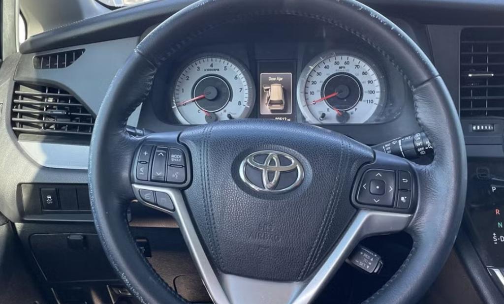 used 2015 Toyota Sienna car, priced at $22,045