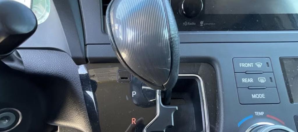 used 2015 Toyota Sienna car, priced at $22,045