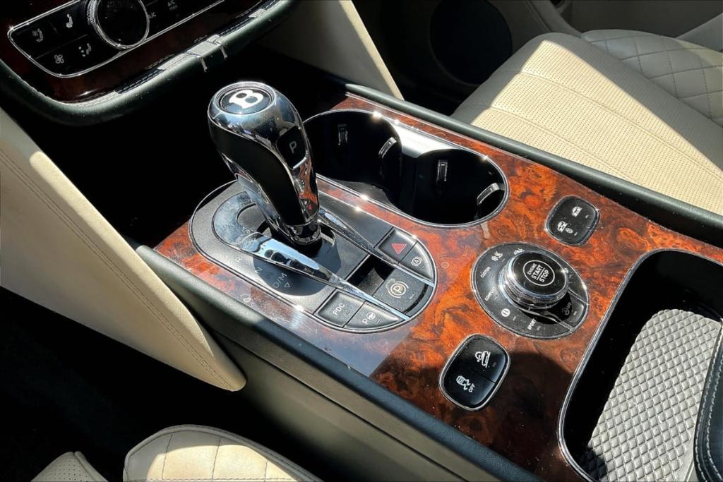 used 2018 Bentley Bentayga car, priced at $69,195
