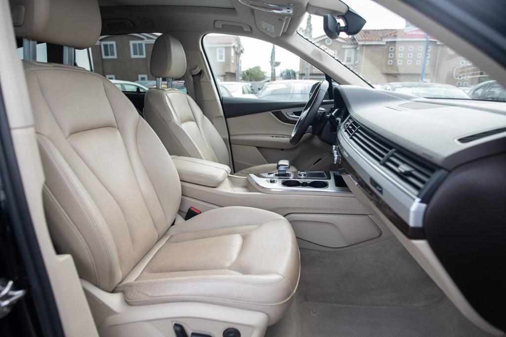 used 2018 Audi Q7 car, priced at $16,815