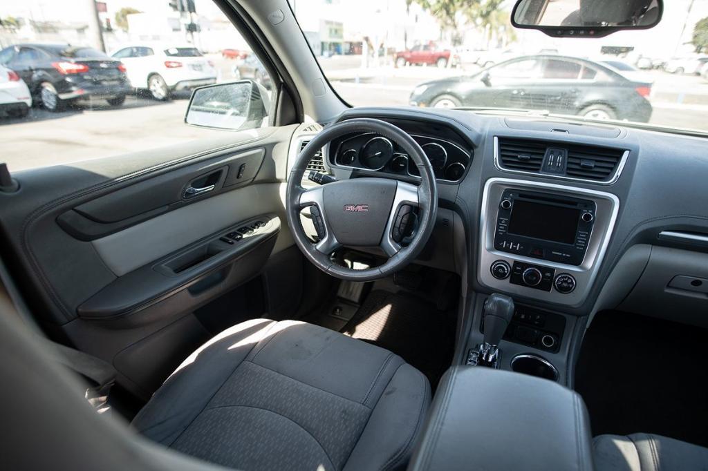 used 2015 GMC Acadia car, priced at $7,995