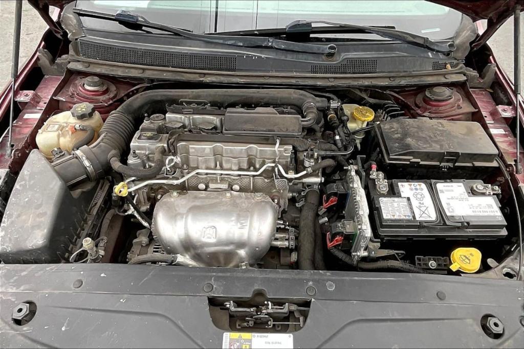 used 2015 Chrysler 200 car, priced at $3,335