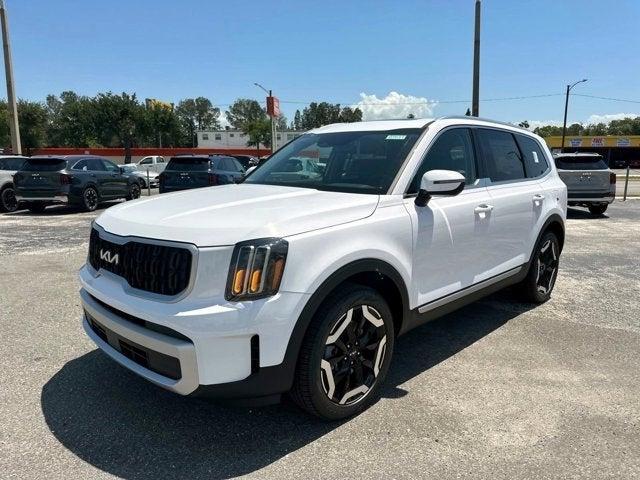 new 2024 Kia Telluride car, priced at $43,955