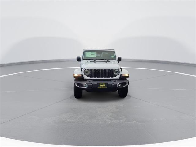 new 2024 Jeep Gladiator car, priced at $41,515