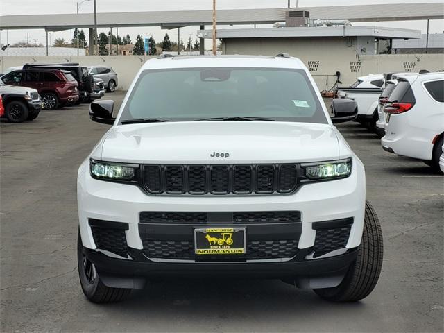 new 2025 Jeep Grand Cherokee L car