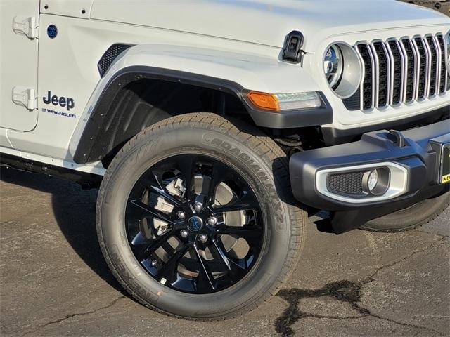 new 2025 Jeep Wrangler 4xe car