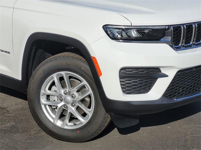 new 2024 Jeep Grand Cherokee car, priced at $34,080