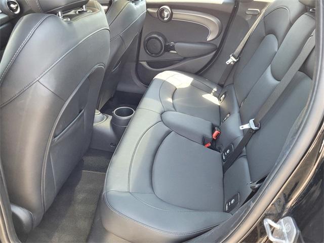 used 2024 MINI Hardtop car, priced at $23,800
