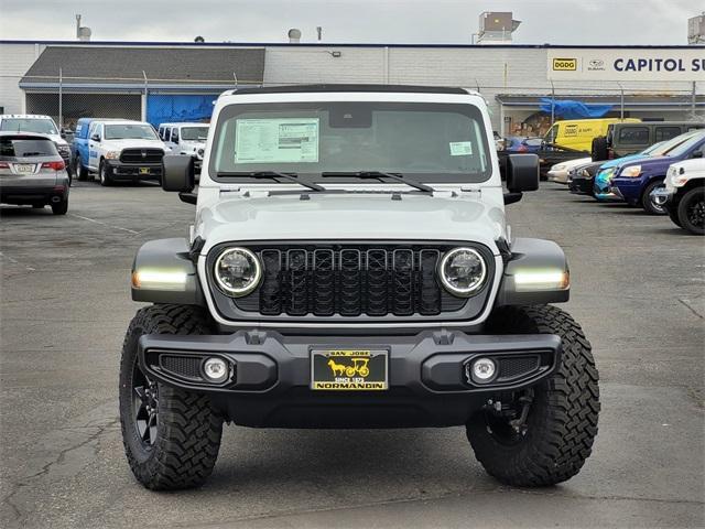 new 2025 Jeep Wrangler car, priced at $46,028