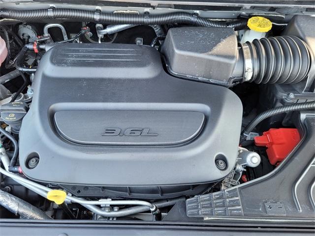 used 2022 Chrysler Pacifica car, priced at $35,900