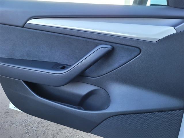used 2022 Tesla Model 3 car, priced at $31,995