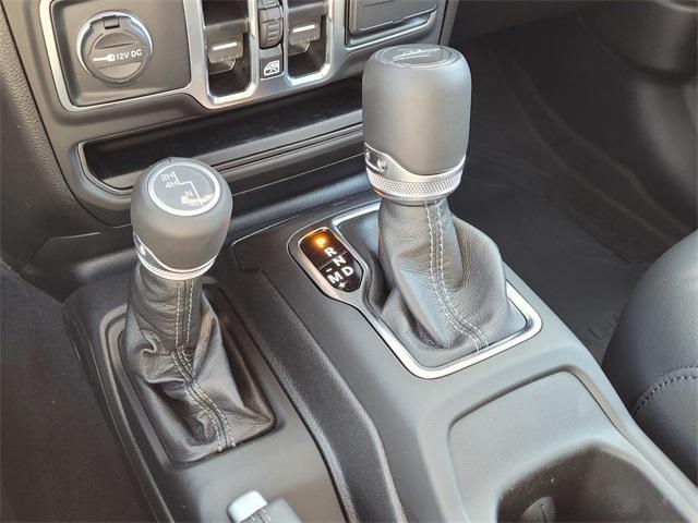 new 2025 Jeep Gladiator car