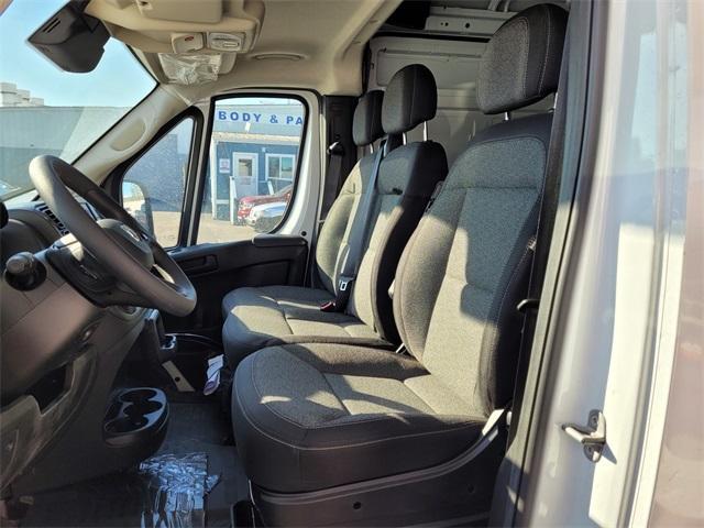 new 2025 Ram ProMaster 2500 car, priced at $49,910