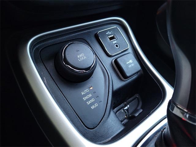 used 2021 Jeep Compass car, priced at $15,998
