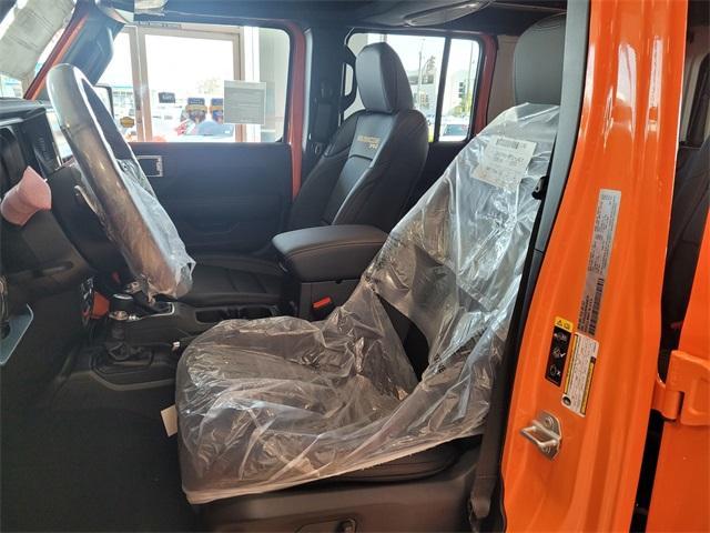 new 2025 Jeep Wrangler car