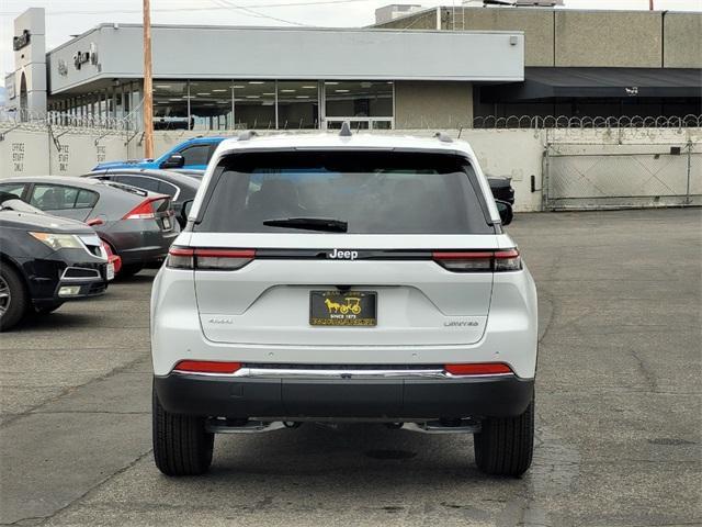 new 2025 Jeep Grand Cherokee car