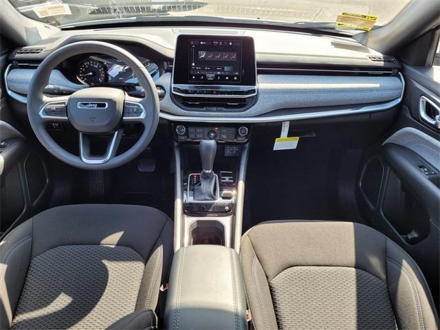new 2025 Jeep Compass car