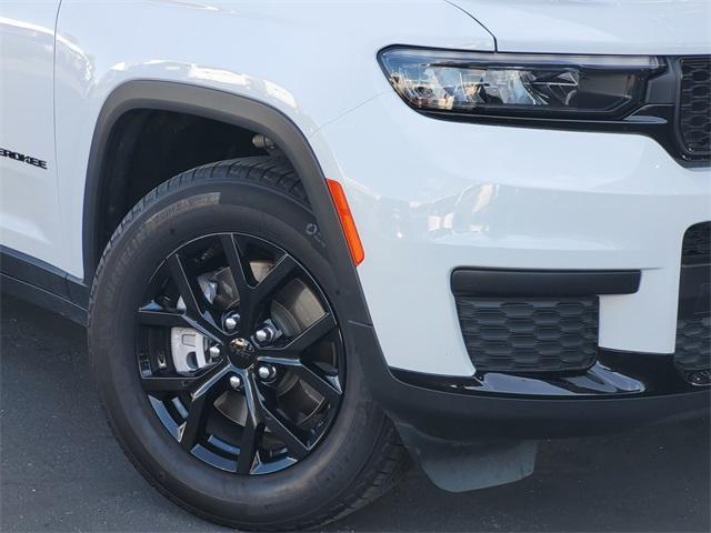used 2024 Jeep Grand Cherokee L car, priced at $28,100